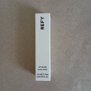 NIB Refy lip gloss with hyaluronic acid full size 13ml Clear